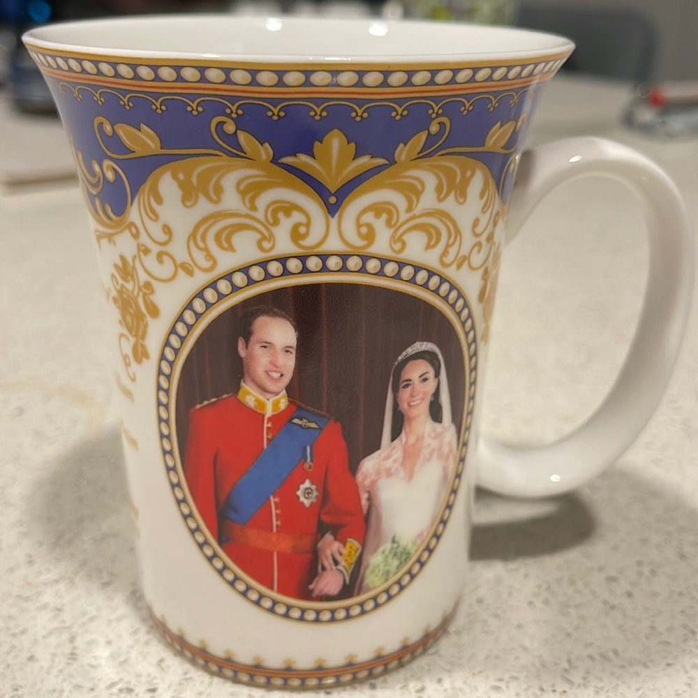 McIntosh Fine Bone China Royal Wedding Prince William Catherine Collector Mug